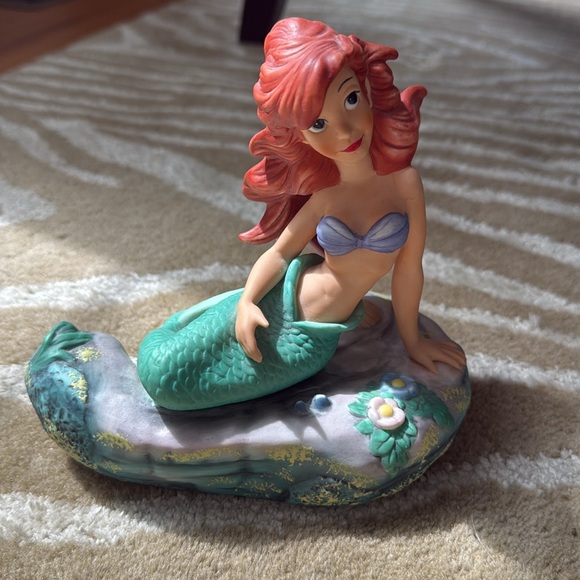 Vintage Disney The Little Mermaid Ariel ceramic Figurine 1989 - Picture 1 of 6